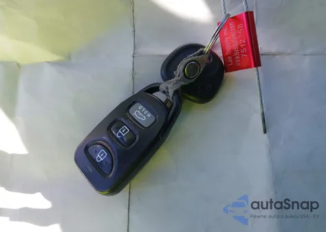 2017 Hyundai Elantra Se из США, поврежденный, VIN 5NPD74LF1HH164375